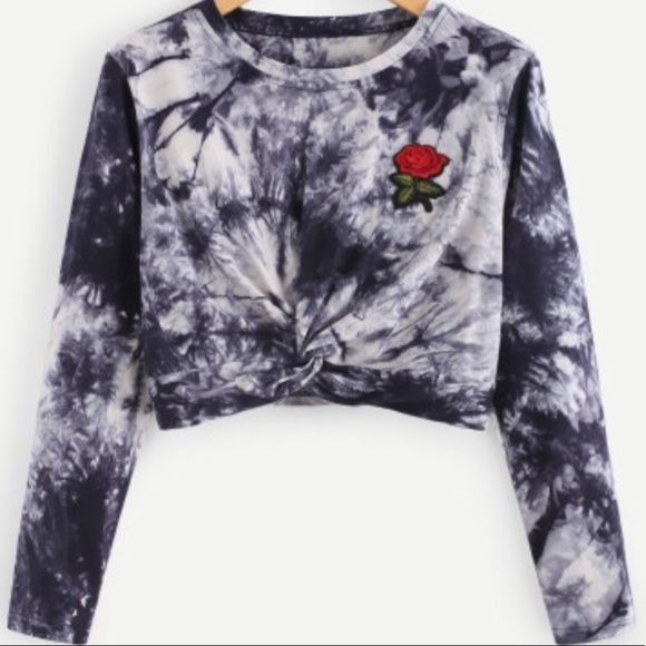 ROMWE Tops - Long Sleeve Tie Dye Crop Top